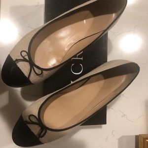 JCrew ballet flat. Fabric w/blk patent